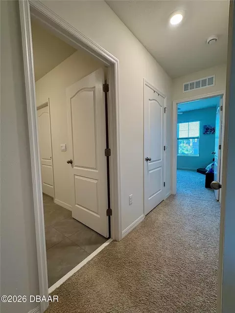 Entry Way - 3019 Staten Dr, Deltona, FL 32738 photo 12 of 17