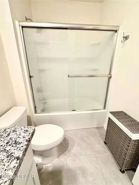 Bath - 3019 Staten Dr, Deltona, FL 32738 photo 3 of 11