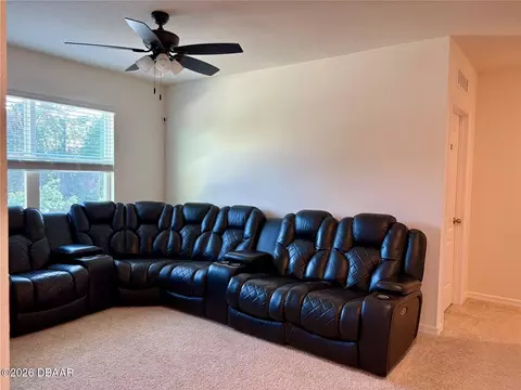 Living - 3019 Staten Dr, Deltona, FL 32738 photo 2 of 2
