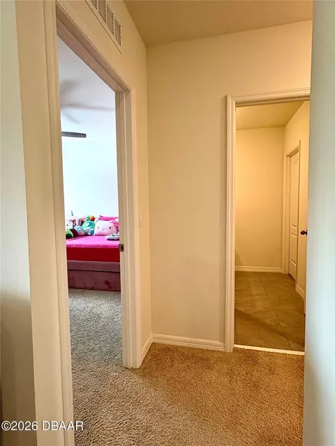 Entry Way - 3019 Staten Dr, Deltona, FL 32738 photo 15 of 17