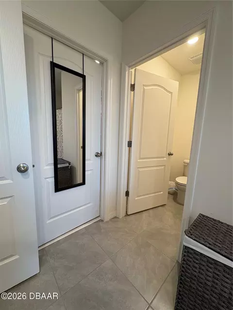 Entry Way - 3019 Staten Dr, Deltona, FL 32738 photo 16 of 17