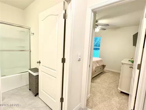 Entry Way - 3019 Staten Dr, Deltona, FL 32738 photo 14 of 17