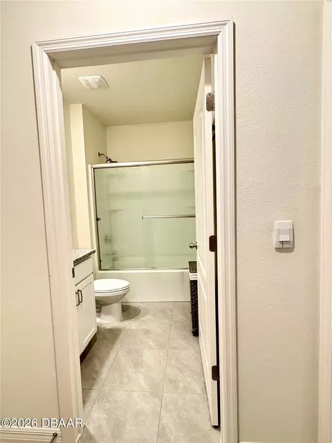 Bath - 3019 Staten Dr, Deltona, FL 32738 photo 1 of 11
