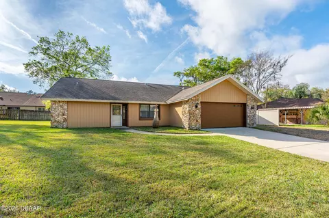6129 Del Rio Dr, Port Orange, FL 32127