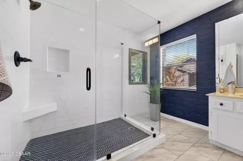Bath - 11 Ridge Trl, Ormond Beach, FL 32174 photo 3 of 6