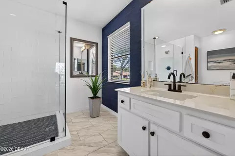 Bath - 11 Ridge Trl, Ormond Beach, FL 32174 photo 4 of 6