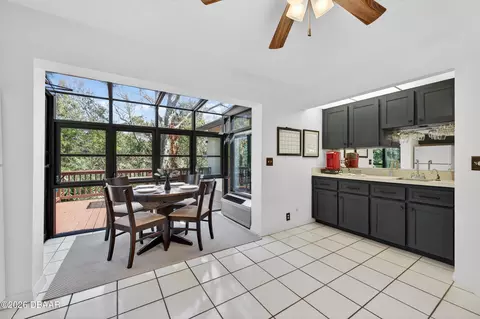 Dining - 11 Ridge Trl, Ormond Beach, FL 32174 photo 1 of 2