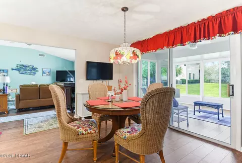 Dining - 16 Foxhunter Flt, Ormond Beach, FL 32174 photo 2 of 4