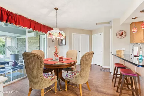 Dining - 16 Foxhunter Flt, Ormond Beach, FL 32174 photo 1 of 4