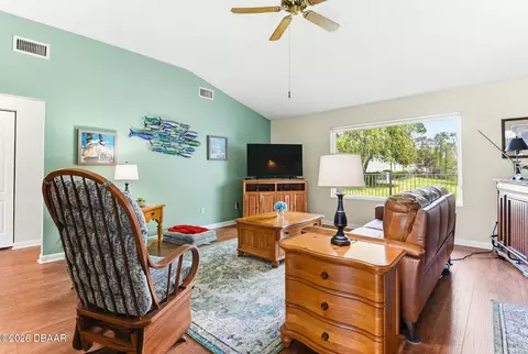 Living - 16 Foxhunter Flt, Ormond Beach, FL 32174 photo 1 of 4