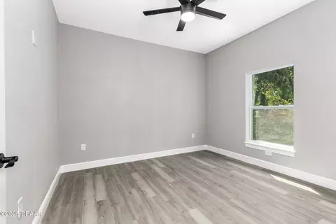 Bedroom - 1738 Palm Rd, Ormond Beach, FL 32174 photo 3 of 7
