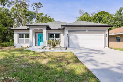Exterior - 1738 Palm Rd, Ormond Beach, FL 32174 photo 1 of 2