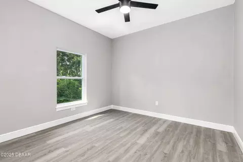 Bedroom - 1738 Palm Rd, Ormond Beach, FL 32174 photo 5 of 7