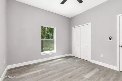 Bedroom - 1738 Palm Rd, Ormond Beach, FL 32174 photo 4 of 7