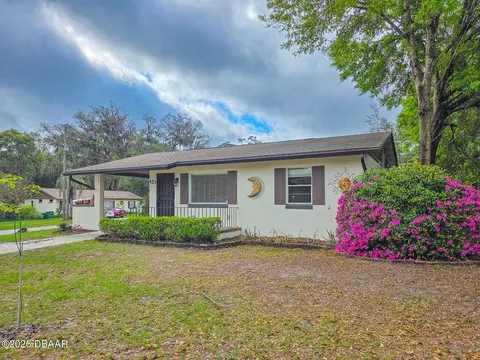 426 E Plymouth Ave, Deland, FL 32724