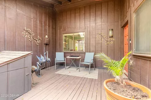 Exterior - 179 Suntree Ct, Ormond Beach, FL 32174 photo 3 of 9