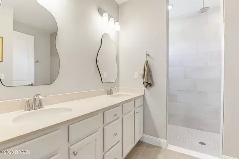Bath - 4175 Clifden Dr, Ormond Beach, FL 32174 photo 1 of 7