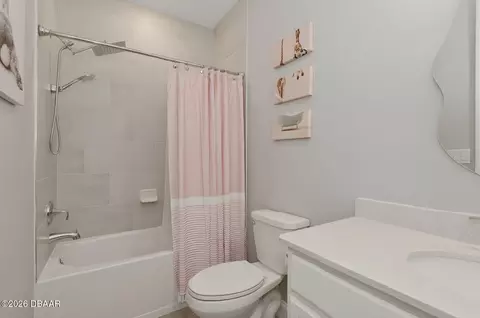 Bath - 4175 Clifden Dr, Ormond Beach, FL 32174 photo 7 of 7
