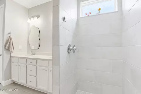 Bath - 4175 Clifden Dr, Ormond Beach, FL 32174 photo 2 of 7