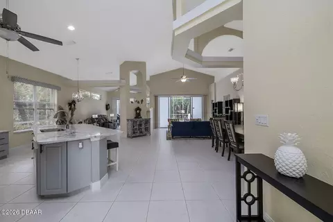 Entry Way - 1128 Killarney Dr, Ormond Beach, FL 32174 photo 3 of 3