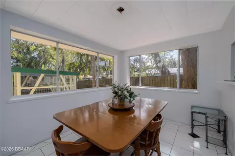 Dining - 525 Lowndes Ave, Ormond Beach, FL 32174 photo 2 of 2