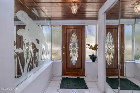 Entry Way - 525 Lowndes Ave, Ormond Beach, FL 32174 photo 1 of 1