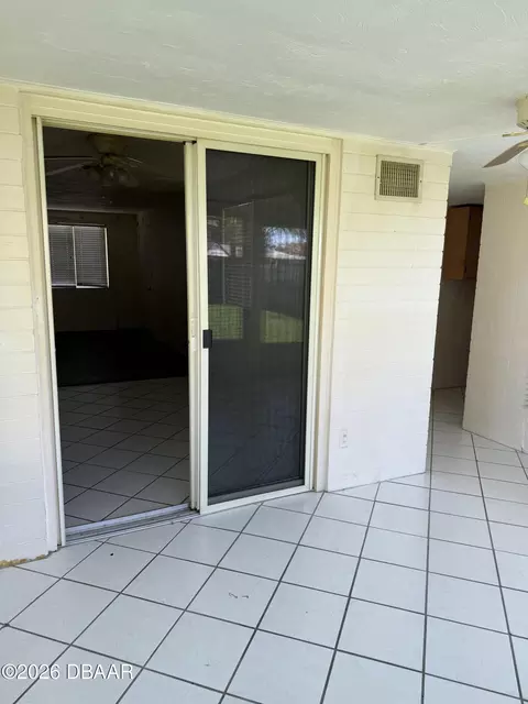 Exterior - 66 Ocean Shore Dr, Ormond Beach, FL 32176 photo 4 of 4