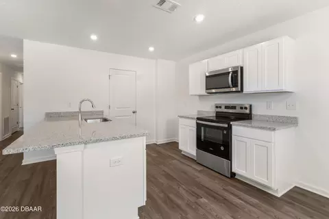 Kitchen - 5540 Chestnut Ave, Bunnell, FL 32110 photo 1 of 2