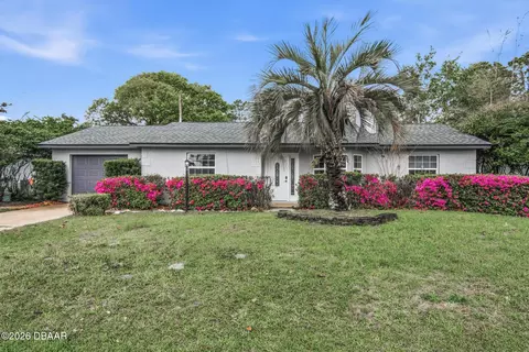 77 Beacon Mill Ln, Palm Coast, FL 32137