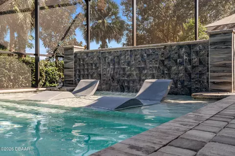 Exterior - 534 Wingspan Dr, Ormond Beach, FL 32174 photo 6 of 12