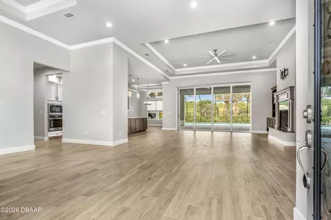Living - 534 Wingspan Dr, Ormond Beach, FL 32174 photo 2 of 17