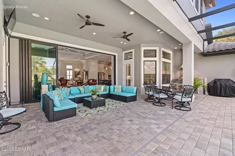 Exterior - 534 Wingspan Dr, Ormond Beach, FL 32174 photo 10 of 12