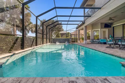 Exterior - 534 Wingspan Dr, Ormond Beach, FL 32174 photo 4 of 12