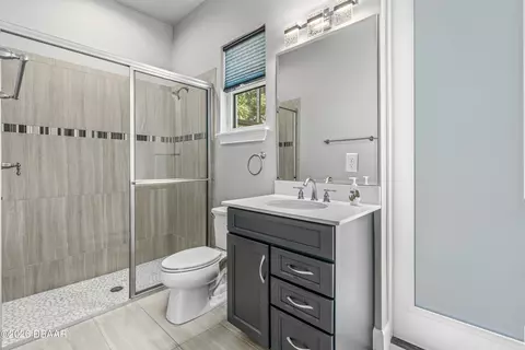 Bath - 534 Wingspan Dr, Ormond Beach, FL 32174 photo 5 of 7