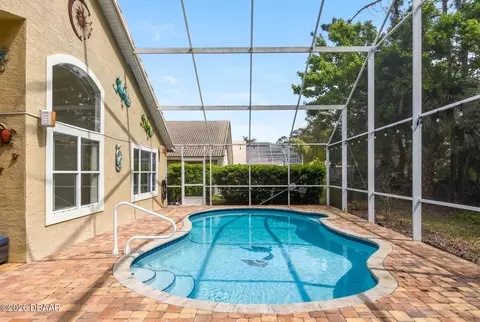 Exterior - 409 Seabrook Rd, Ormond Beach, FL 32174 photo 7 of 9