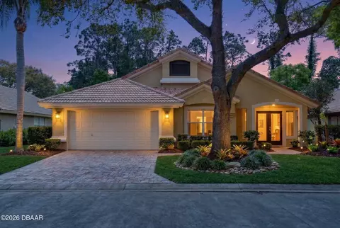 Exterior - 409 Seabrook Rd, Ormond Beach, FL 32174 photo 2 of 9