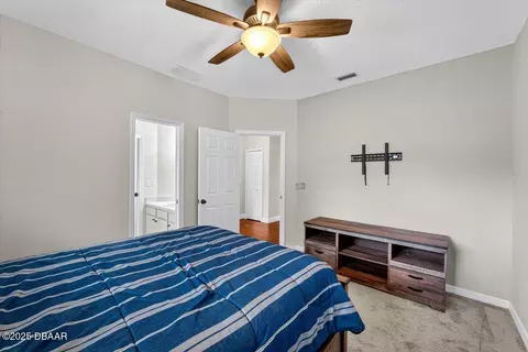 Bedroom - 33 Laurel Ridge Break, Ormond Beach, FL 32174 photo 4 of 4