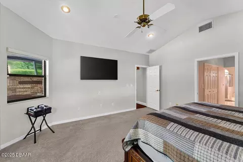 Bedroom - 33 Laurel Ridge Break, Ormond Beach, FL 32174 photo 2 of 4