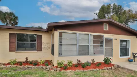 2524 Anastasia Dr, South Daytona, FL 32119