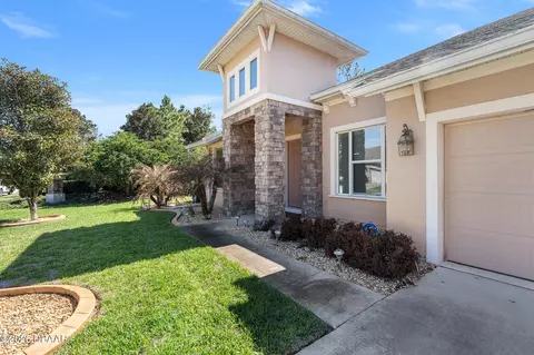 685 Aldenham Ln, Ormond Beach, FL 32174