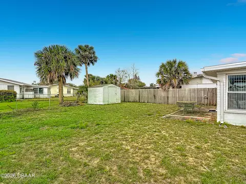 Exterior - 28 Palm Dr, Ormond Beach, FL 32176 photo 9 of 9
