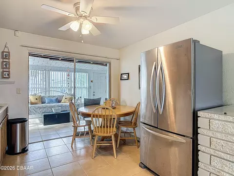 Kitchen - 28 Palm Dr, Ormond Beach, FL 32176 photo 2 of 6
