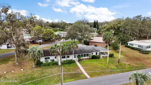 803 N Shore Dr, Leesburg, FL 34748