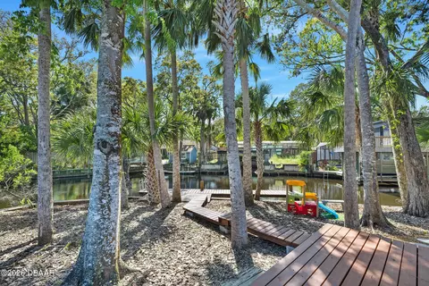 Exterior - 1106 Shockney Dr, Ormond Beach, FL 32174 photo 5 of 12