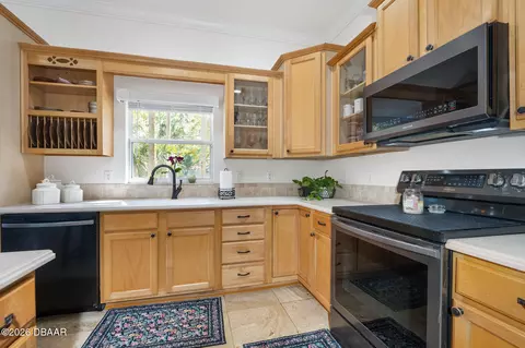 Kitchen - 1106 Shockney Dr, Ormond Beach, FL 32174 photo 4 of 5