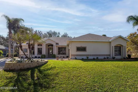 Exterior - 1424 Kilrush Dr, Ormond Beach, FL 32174 photo 3 of 9
