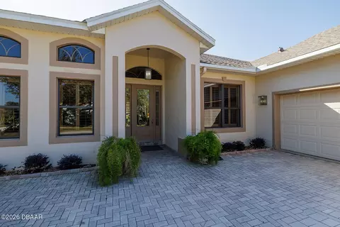 Exterior - 1424 Kilrush Dr, Ormond Beach, FL 32174 photo 4 of 9