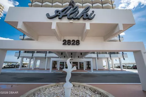 2828 N Atlantic Ave, Daytona Beach, FL 32118