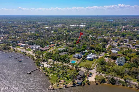 View/Area - 203 Grove St, Ormond Beach, FL 32174 photo 10 of 12
