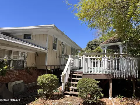 Exterior - 203 Grove St, Ormond Beach, FL 32174 photo 6 of 6